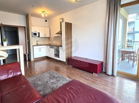 Pronájem bytu, 2+kk, 68 m²