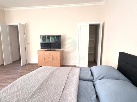Pronájem bytu, 2+kk, 62 m²