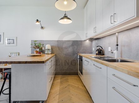 Prodej bytu, 3+1, 97 m²