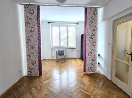 Pronájem bytu, 1+1, 40 m²