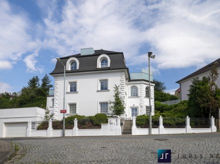 Prodej domu/vily, 338 m²