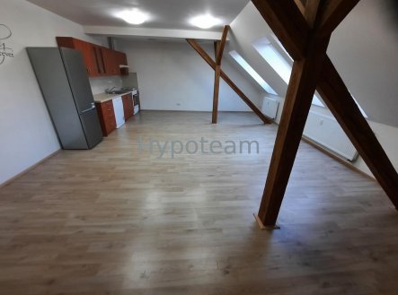 Pronájem bytu, 2+kk, 75 m²