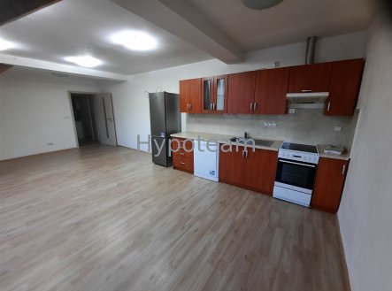 Pronájem bytu, 2+kk, 75 m²