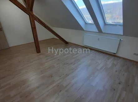 Pronájem bytu, 2+kk, 75 m²