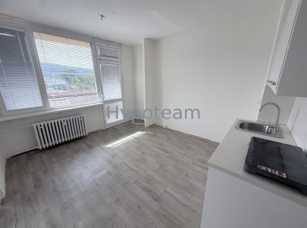 kuchyň | Pronájem bytu, 1+1, 42 m²
