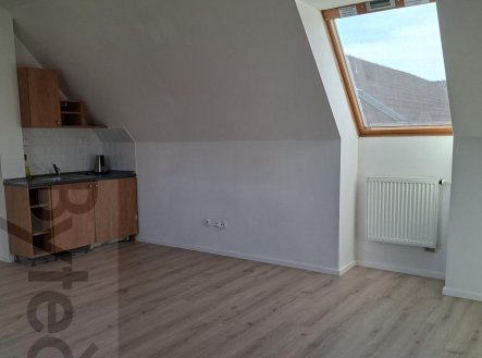 Pronájem kanceláře, 24 m²
