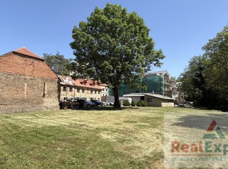 Prodej zemědělského objektu, 2 166 m²