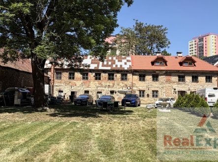 Prodej zemědělského objektu, 2 166 m²