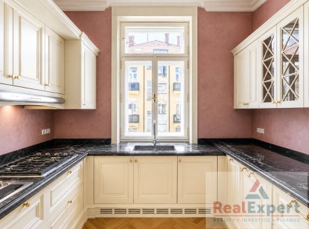 Prodej bytu, 4+kk, 136 m²