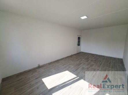 Pronájem bytu, 2+1, 60 m²