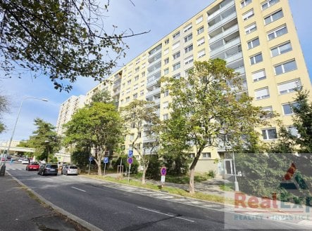 Prodej bytu, 3+kk, 66 m²