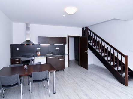 Pronájem bytu, 3+kk, 141 m² obrázek