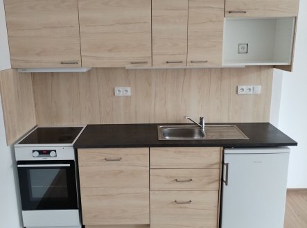 Pronájem bytu, garsoniéra, 35 m²