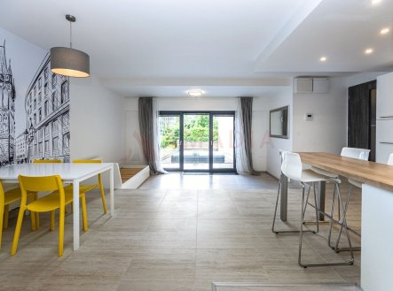 Prodej bytu, 1+kk, 80 m²