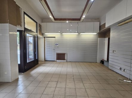 Pronájem obchodní prostory, 67 m²