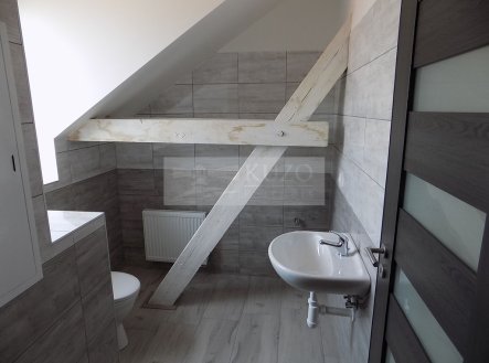 Pronájem bytu, 2+kk, 58 m²