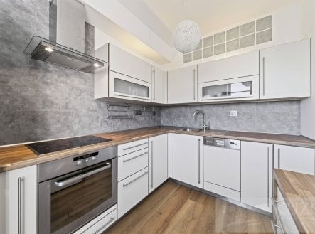 Prodej bytu, 2+kk, 57 m²