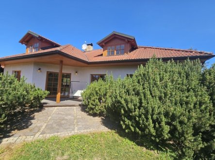 Prodej domu/vily, 252 m²