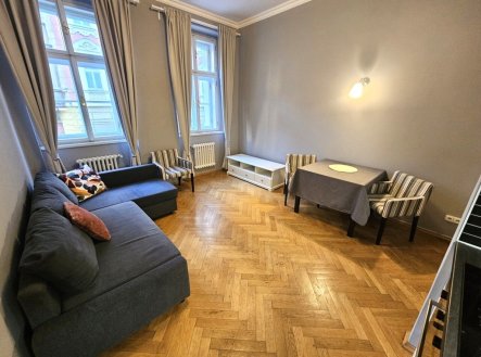 Pronájem bytu, 2+kk, 47 m²