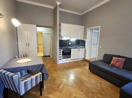 Pronájem bytu, 2+kk, 47 m²