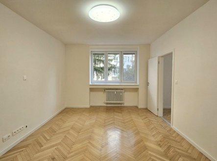 Pronájem bytu, 2+1, 75 m²