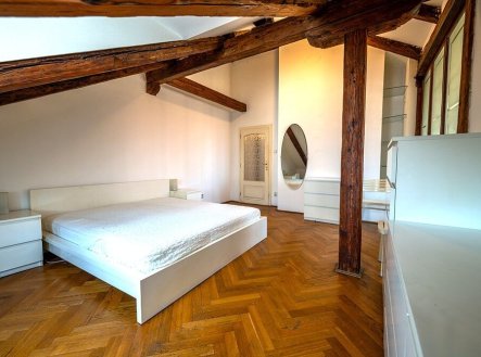 Pronájem bytu, 3+1, 164 m²
