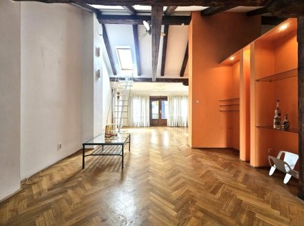 Pronájem bytu, 3+1, 164 m²
