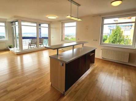 Pronájem bytu, 3+kk, 120 m²