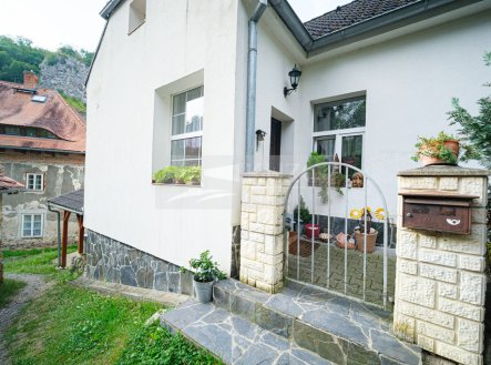 26-svatyjan-house010.jpg | Prodej - dům/vila, 102 m²