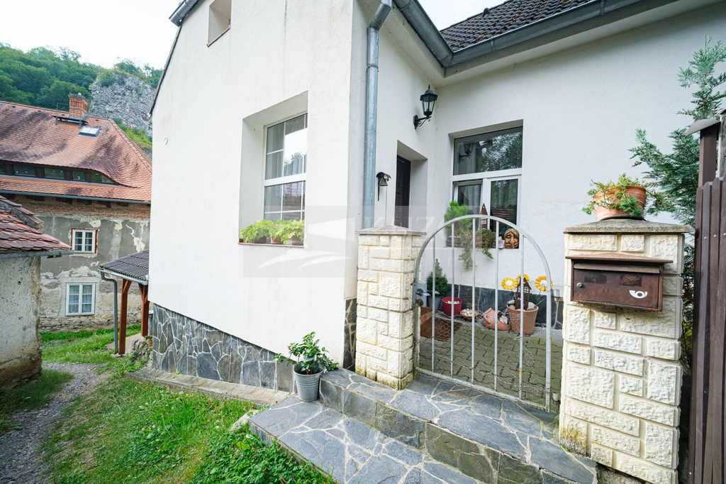 26-svatyjan-house010.jpg