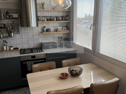 Prodej bytu, 3+1, 86 m²