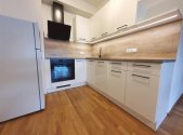 Pronájem bytu, 2+kk, 60 m²
