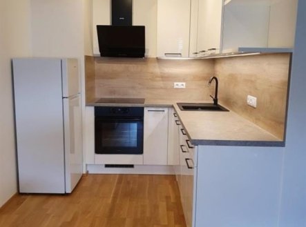 Pronájem bytu, 2+kk, 60 m²