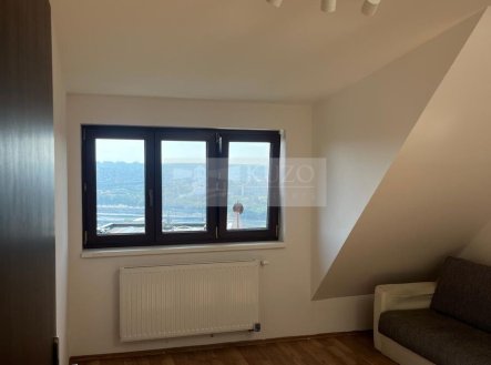 Pronájem bytu, 2+kk, 30 m²