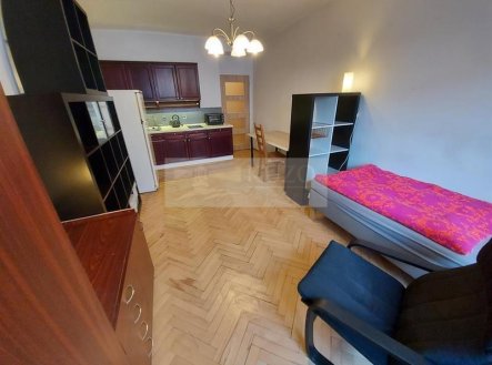 Pronájem bytu, 1+kk, 25 m²