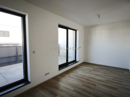 Pronájem bytu, 1+kk, 29 m²