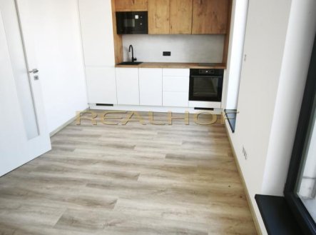 Pronájem bytu, 1+kk, 29 m²