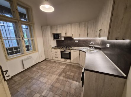 Pronájem bytu, 2+1, 75 m²