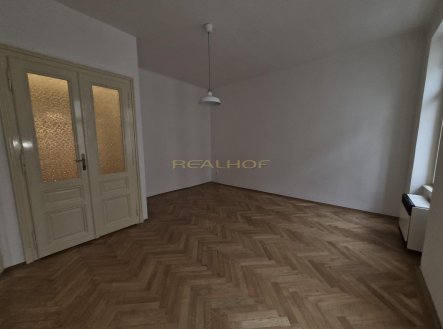 Pronájem bytu, 2+1, 75 m²