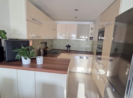 Prodej bytu, 3+kk, 73 m²