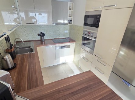 Prodej bytu, 3+kk, 73 m²