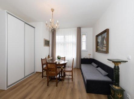 Pronájem bytu, 2+kk, 61,3 m²