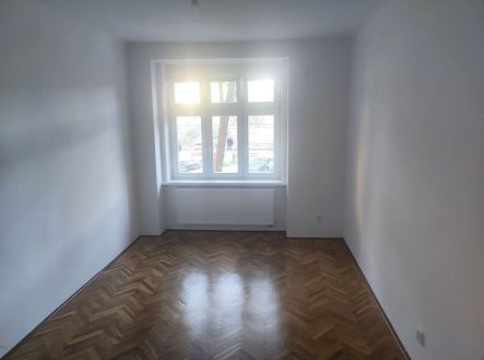 Pronájem bytu, 3+1, 91 m²