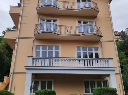 Prodej nájemního domu, 570 m²