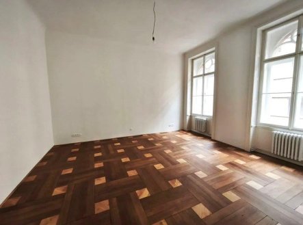 Pronájem kanceláře, 105 m²