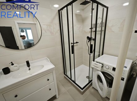 Pronájem bytu, 3+kk, 61,9 m²