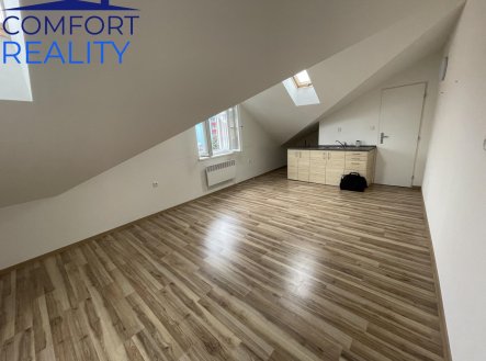 Pronájem bytu, 1+kk, 25 m²
