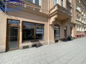 Pronájem obchodní prostory, 220 m²