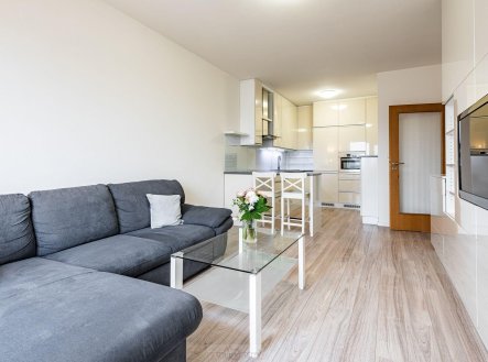 Pronájem bytu, 2+kk, 54 m²