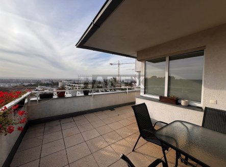 Pronájem bytu, 3+kk, 80 m² obrázek